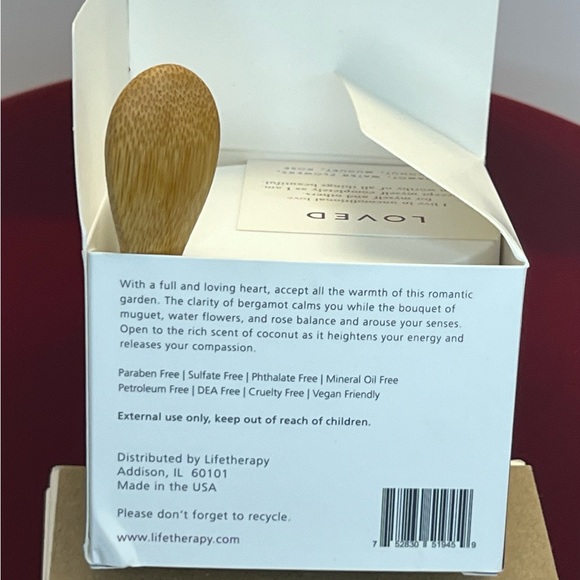 Lifetherapy Loved Skin Nourishing Body Scrub - Picture 5 of 9